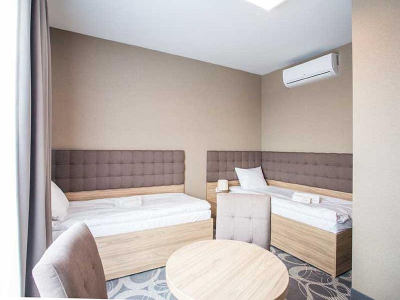 Hotel Photo 7