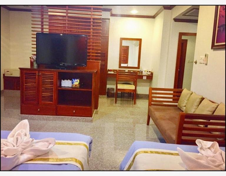 Hotel Photo 11