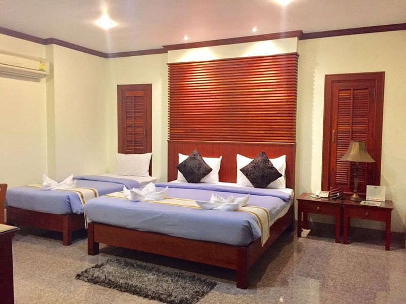 Hotel Photo 8