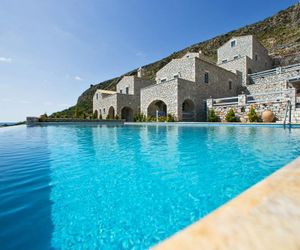 Εn Plo Luxury Suites Limeni Greece