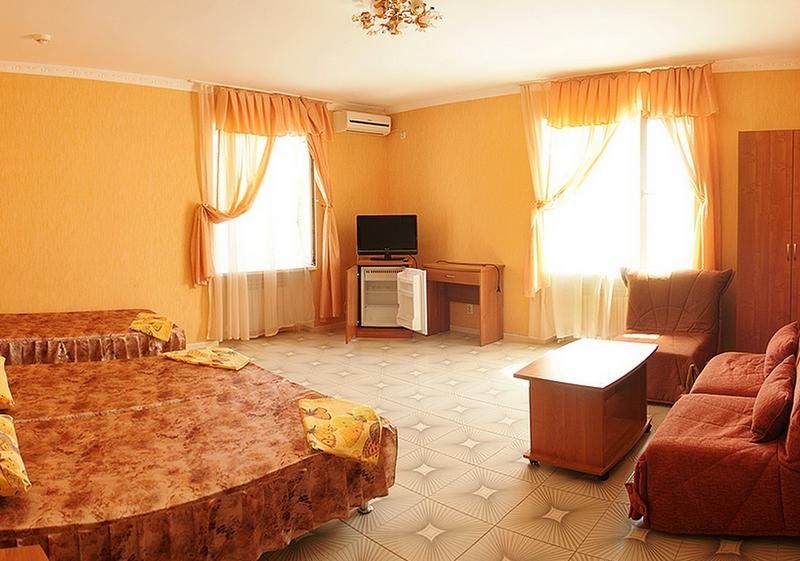 Hotel Photo 1