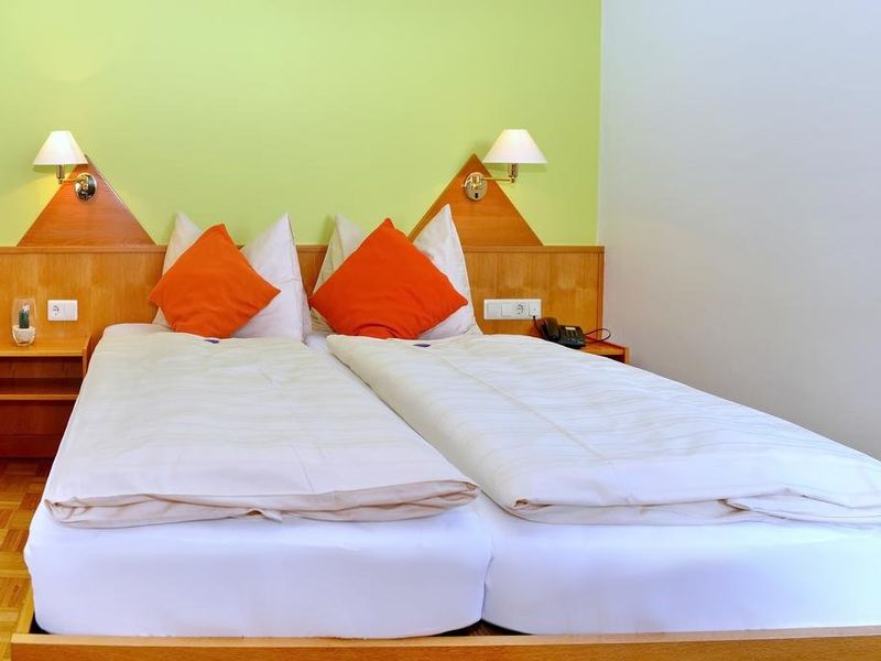 Hotel Photo 1