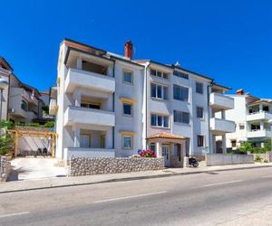 Apartments with a parking space Mali Losinj (Losinj) - 8026 Mali Losinj Croatia