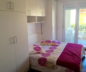 Apartmani I Makarska Croatia