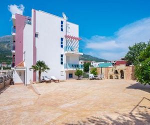 Apartments Vila A1 Dobra-Voda Montenegro