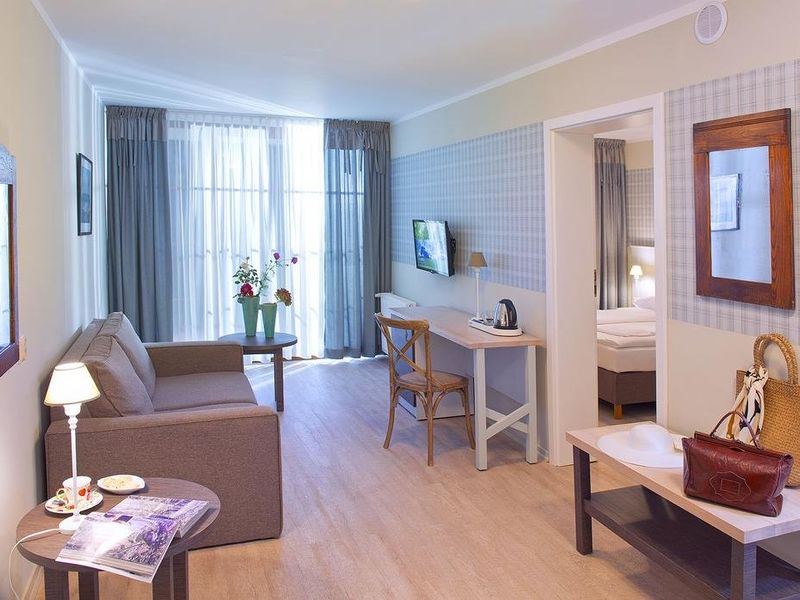Hotel Photo 6