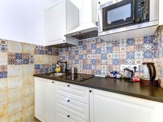 Джуковского 12 Цветов