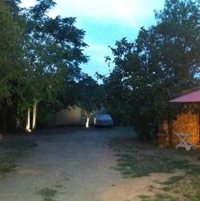 NearBy Hotel