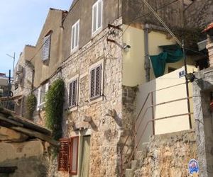 Holiday apartments Vis - 8916 Vis Croatia