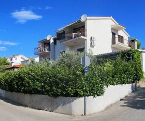 Apartments by the sea Rastici (Ciovo) - 4823 Okrug Donji Croatia