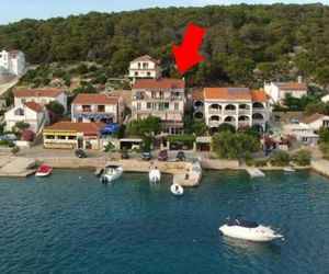 Apartments by the sea Tisno (Murter) - 3224 TISNO Croatia