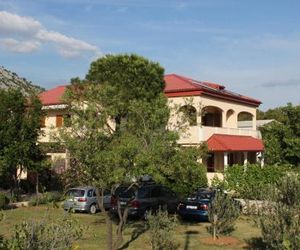 Apartments with a parking space Starigrad (Paklenica) - 6595 Starigrad Croatia