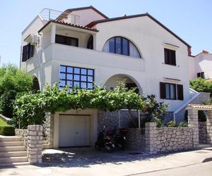 Apartments with a parking space Mali Losinj (Losinj) - 8024 Mali Losinj Croatia