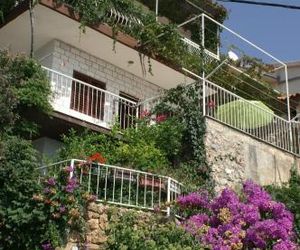 Apartments by the sea Stanici (Omis) - 1026 Omis Croatia