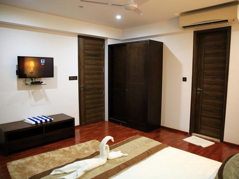Hotel Photo 6
