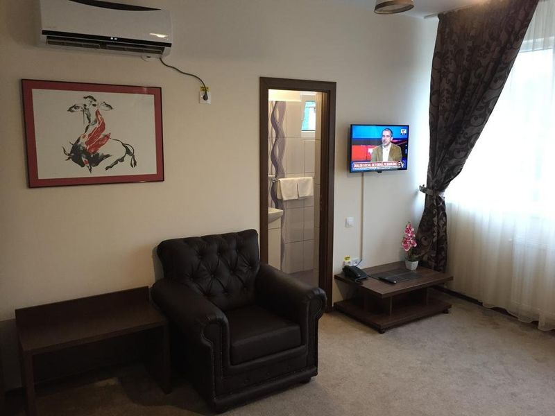 Hotel Photo 8