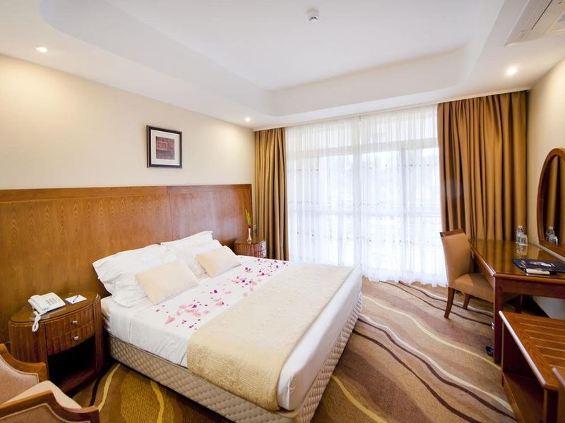 Hotel Photo 1