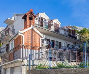 Apartments with a parking space Dugi Rat (Omis) - 11443 Dugi Rat Croatia