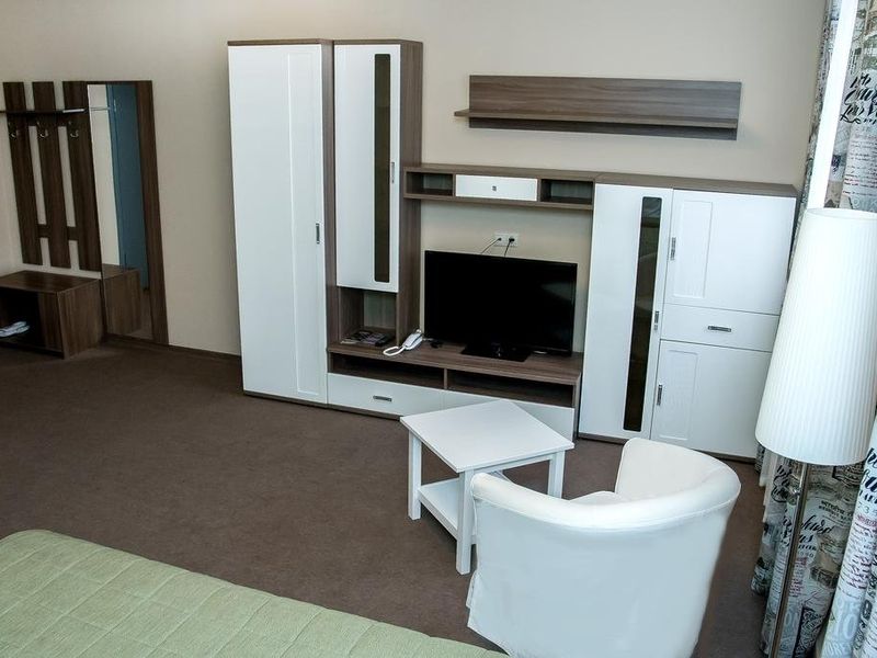 Hotel Photo 9