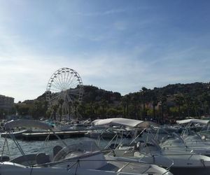 " Au Morgan de vous " Le Lavandou France