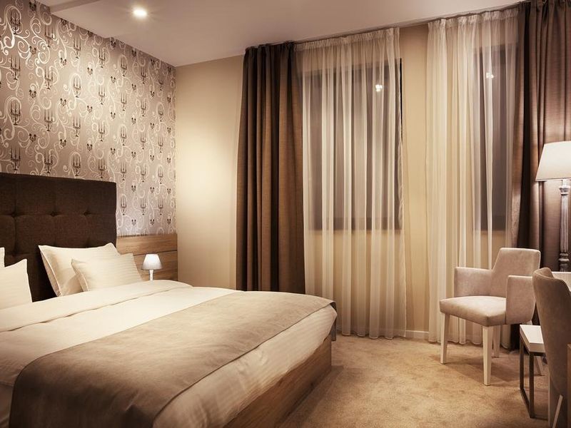 Hotel Photo 1