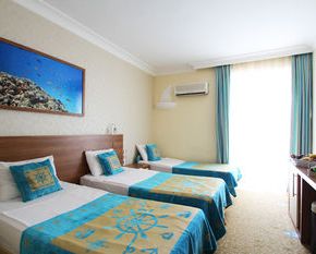 NearBy Hotel