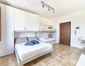 Specchio Apartment Eboli Italy