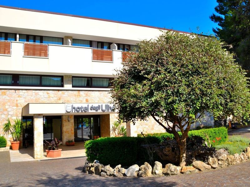 Hotel Photo 1