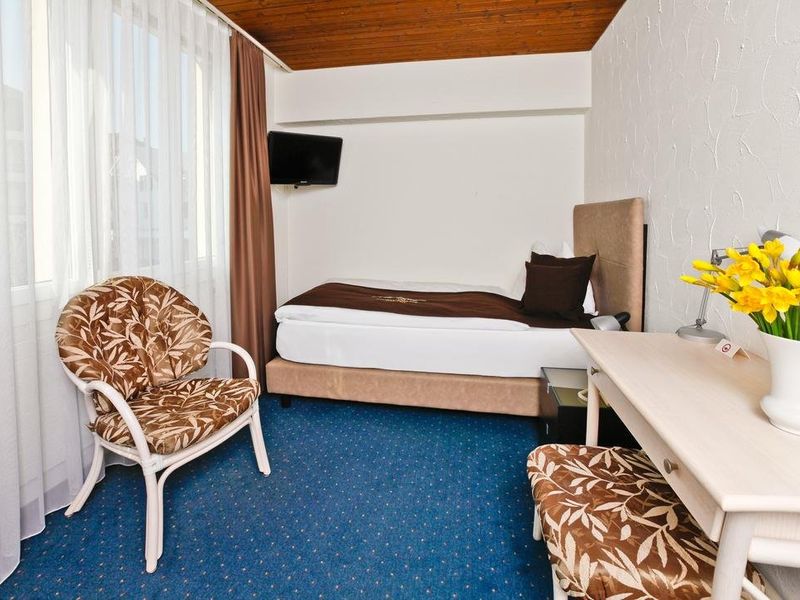 Hotel Photo 4