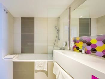 Hotel Photo 12