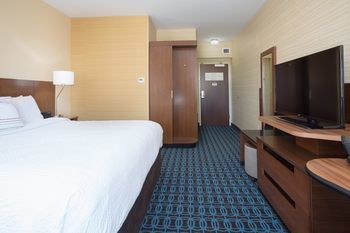 Fairfield Inn & Suites by Marriott Burlington