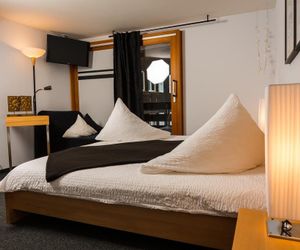 Hotel Lauberhorn - Home for Outdoor Activities Grindelwald Switzerland