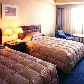 NearBy Hotel