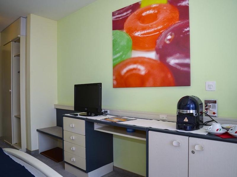 Hotel Photo 11