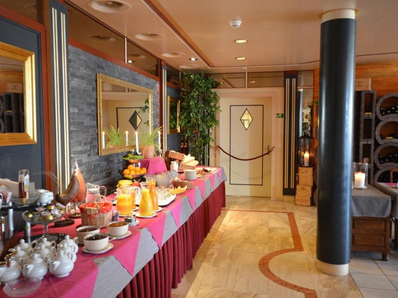 Hotel Photo 15