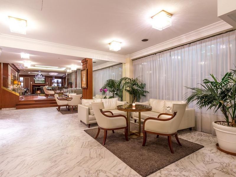 Hotel Photo 7