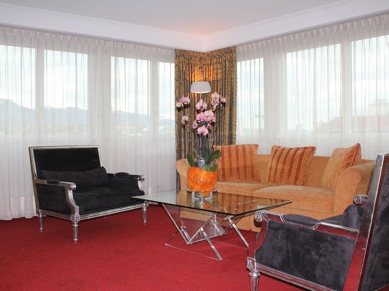 Hotel Photo 7