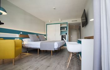 Hotel Photo 5