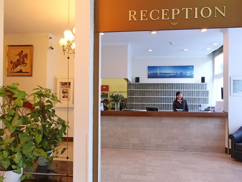 Hotel Photo 16