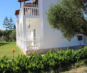 Explorers Rest Argassi Greece