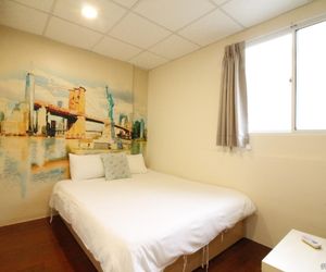 Fengjia Box Hostel - 2 Hsi-tun Taiwan