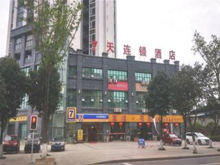 Hotel pic 7 Days Inn Langzhong Qili Road Branch