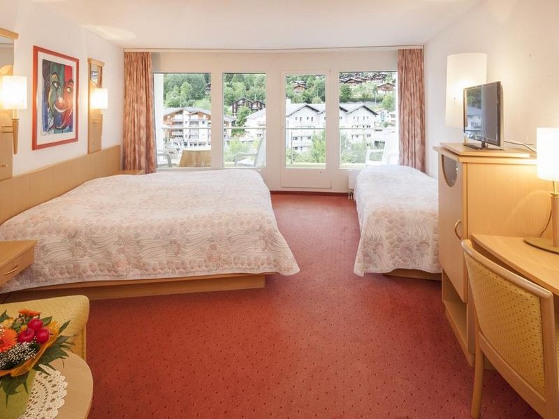Hotel Photo 3
