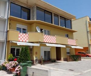 Apartment Ljubičić Podstrana Croatia