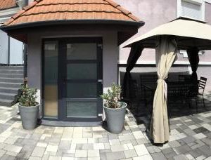 Varkerulet Apartman Sarvar Hungary