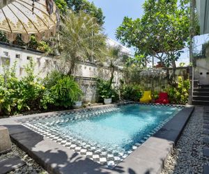OYO 482 Anika Guest House Tuban Indonesia