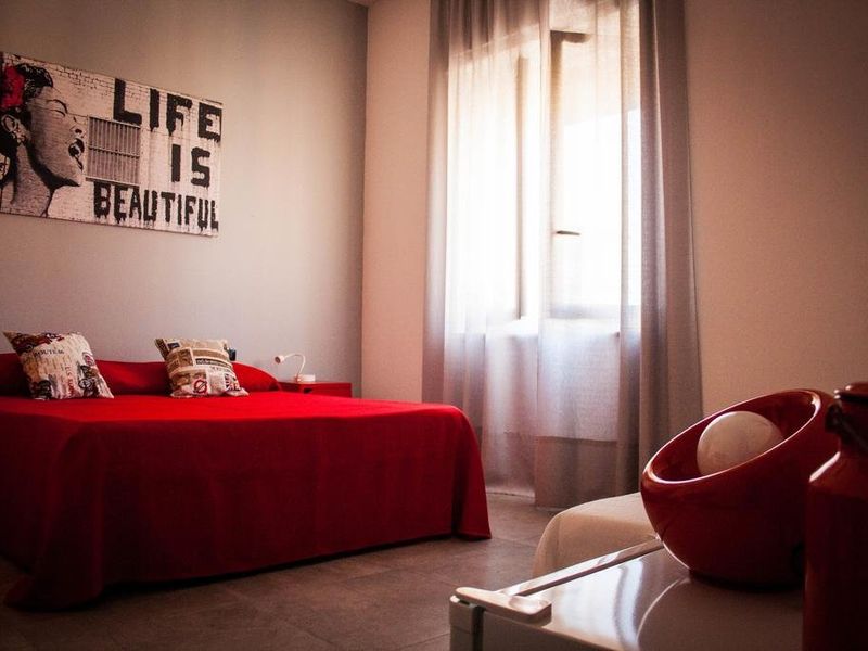Hotel Photo 1