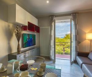 Versilia Residence Lido Di Camaiore Italy