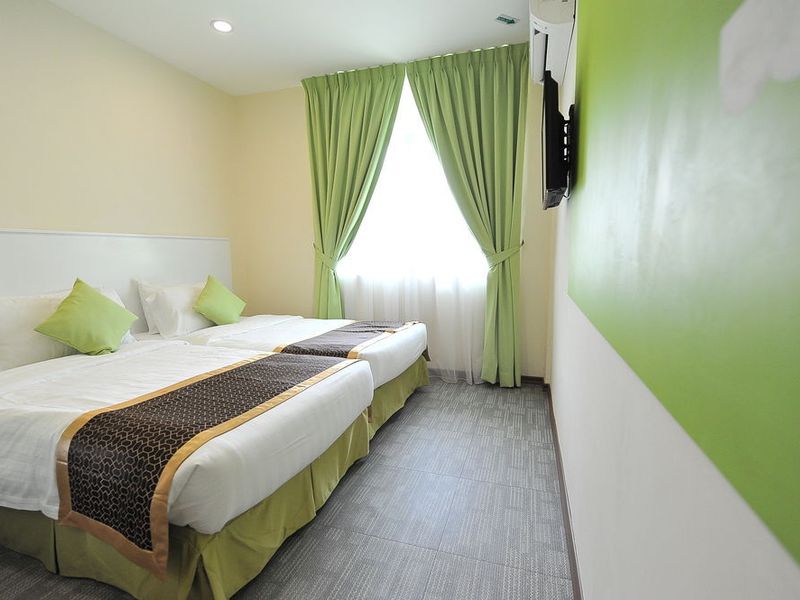 Hotel Photo 12