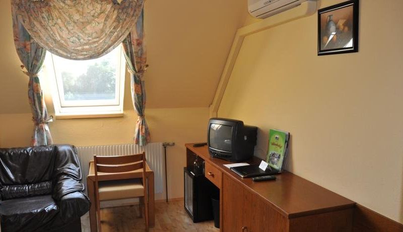 Hotel Photo 12